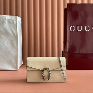Gucci Cream Leather Dionysus Chain Crossbody Bag